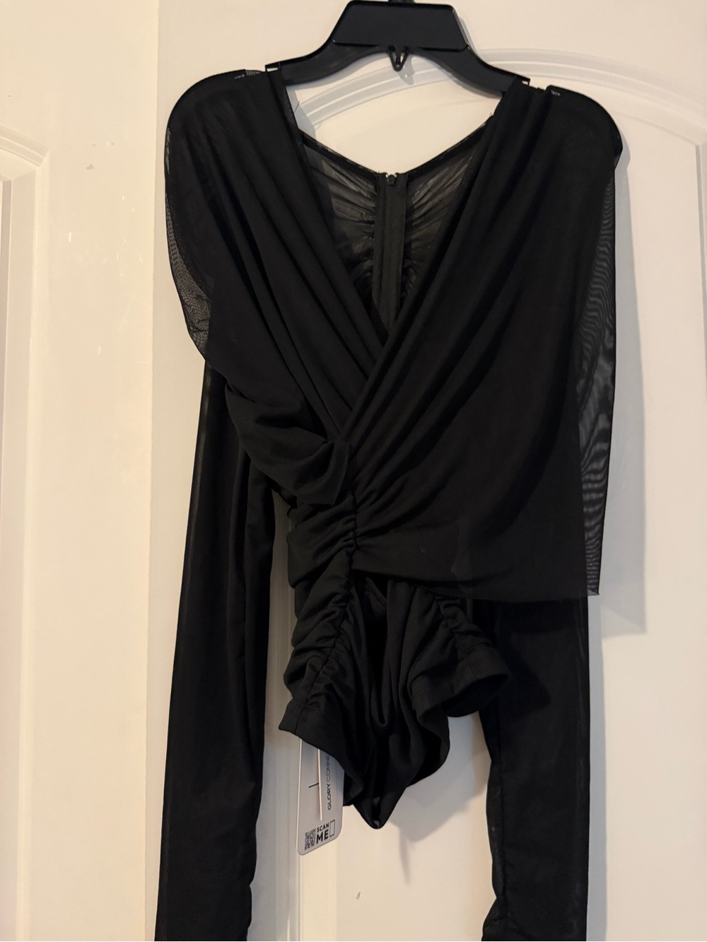 Women's Black Ruched V-Neck Long Sleeve Blouse